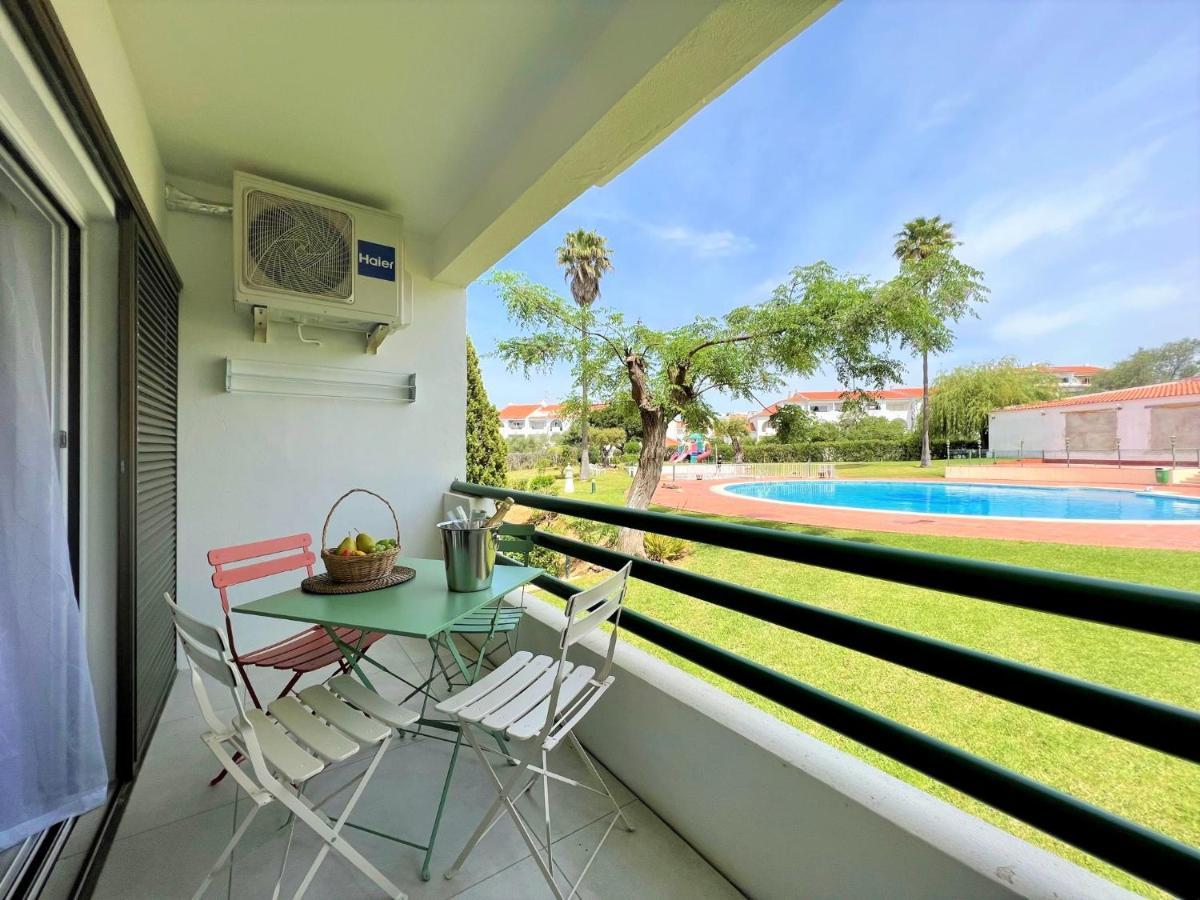 Albufeira Twins 2 With Pool By Homing Appartement Buitenkant foto