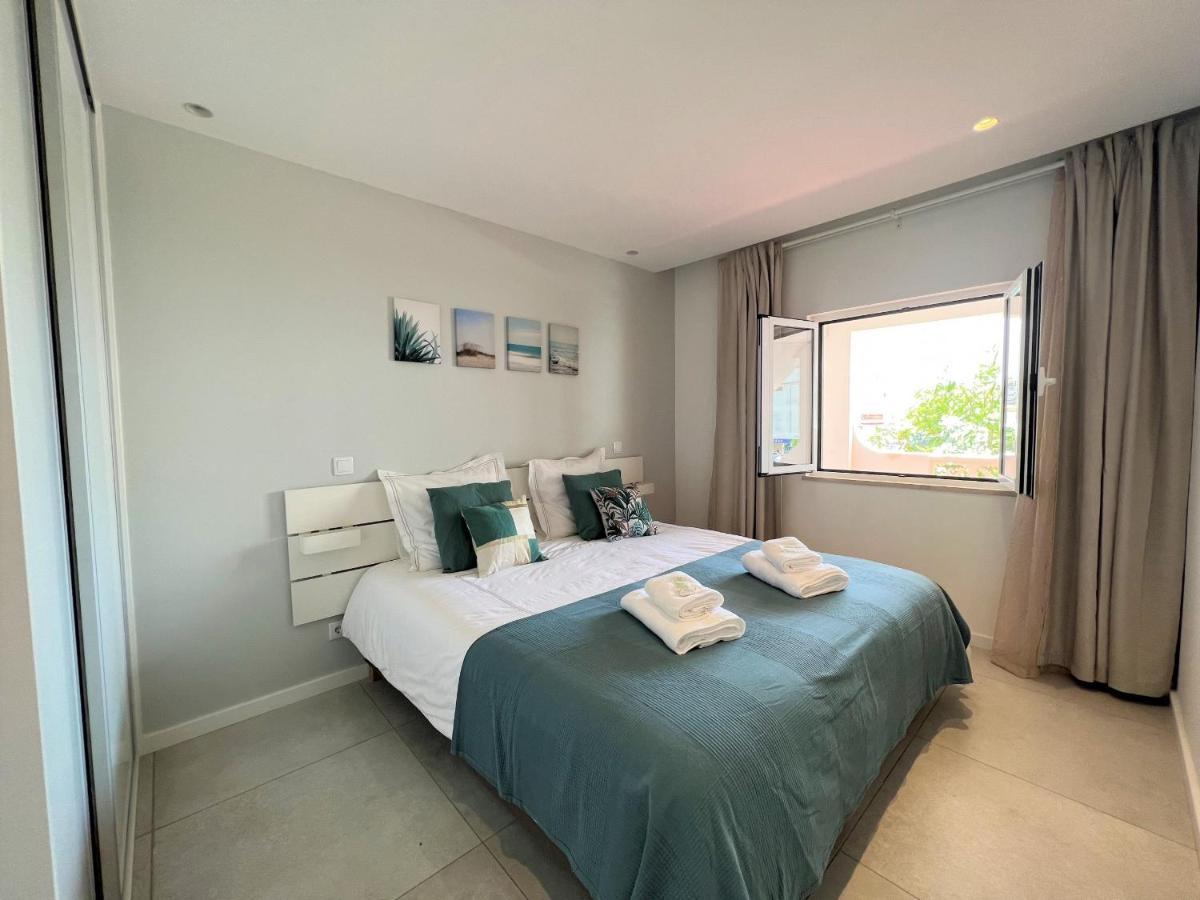 Albufeira Twins 2 With Pool By Homing Appartement Buitenkant foto